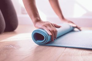 Mehr über den Artikel erfahren 7 Vorteile von Yoga während der Schwangerschaft
