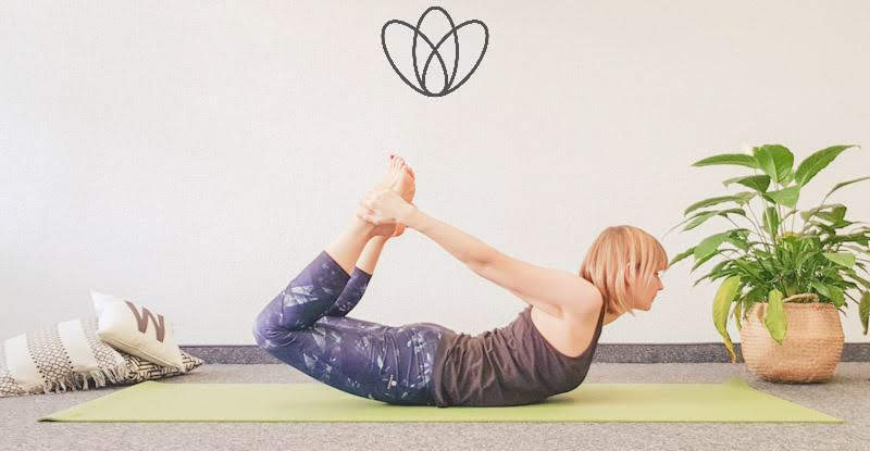 yogamaya yoga flacher Bauch Bogen